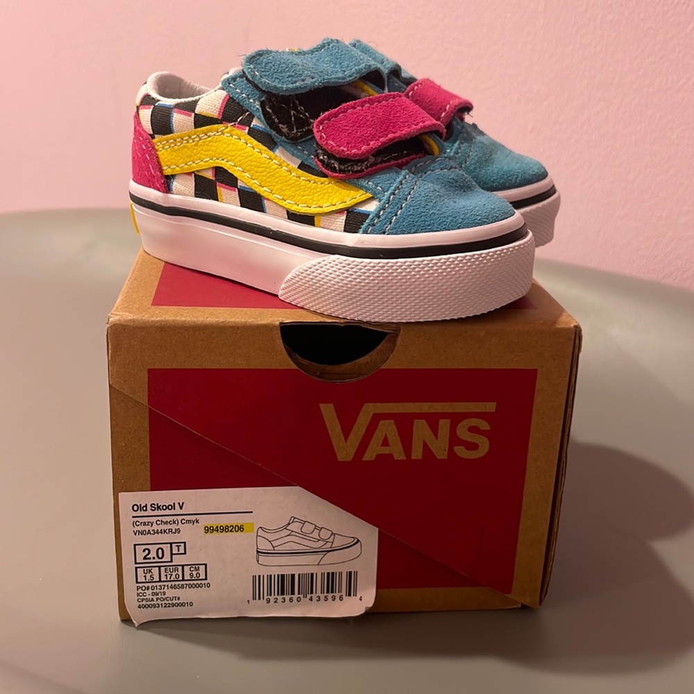 Brand New In Box Old Skoool Vans Toddler Size 2